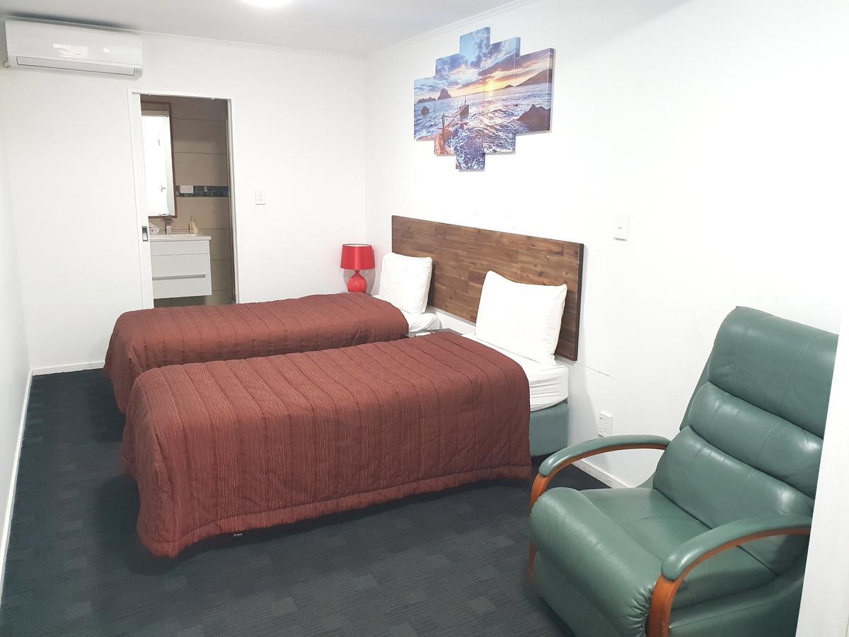 Newlands Court Motel Уелингтън Екстериор снимка