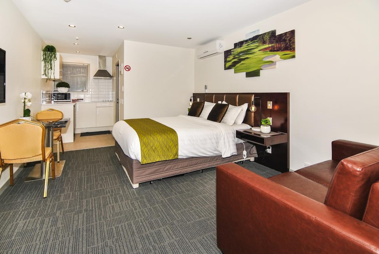 Newlands Court Motel Уелингтън Екстериор снимка