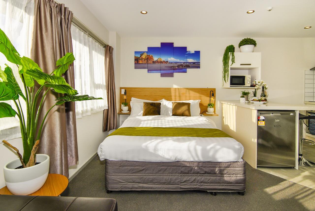 Newlands Court Motel Уелингтън Екстериор снимка